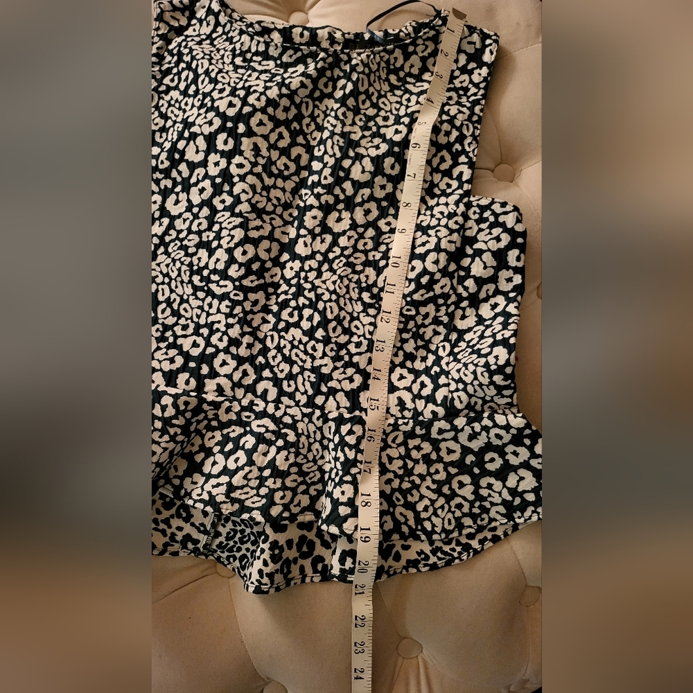 Zara Set floral Print top & pants. Top size S. Pants size M - Picture 5 of 12